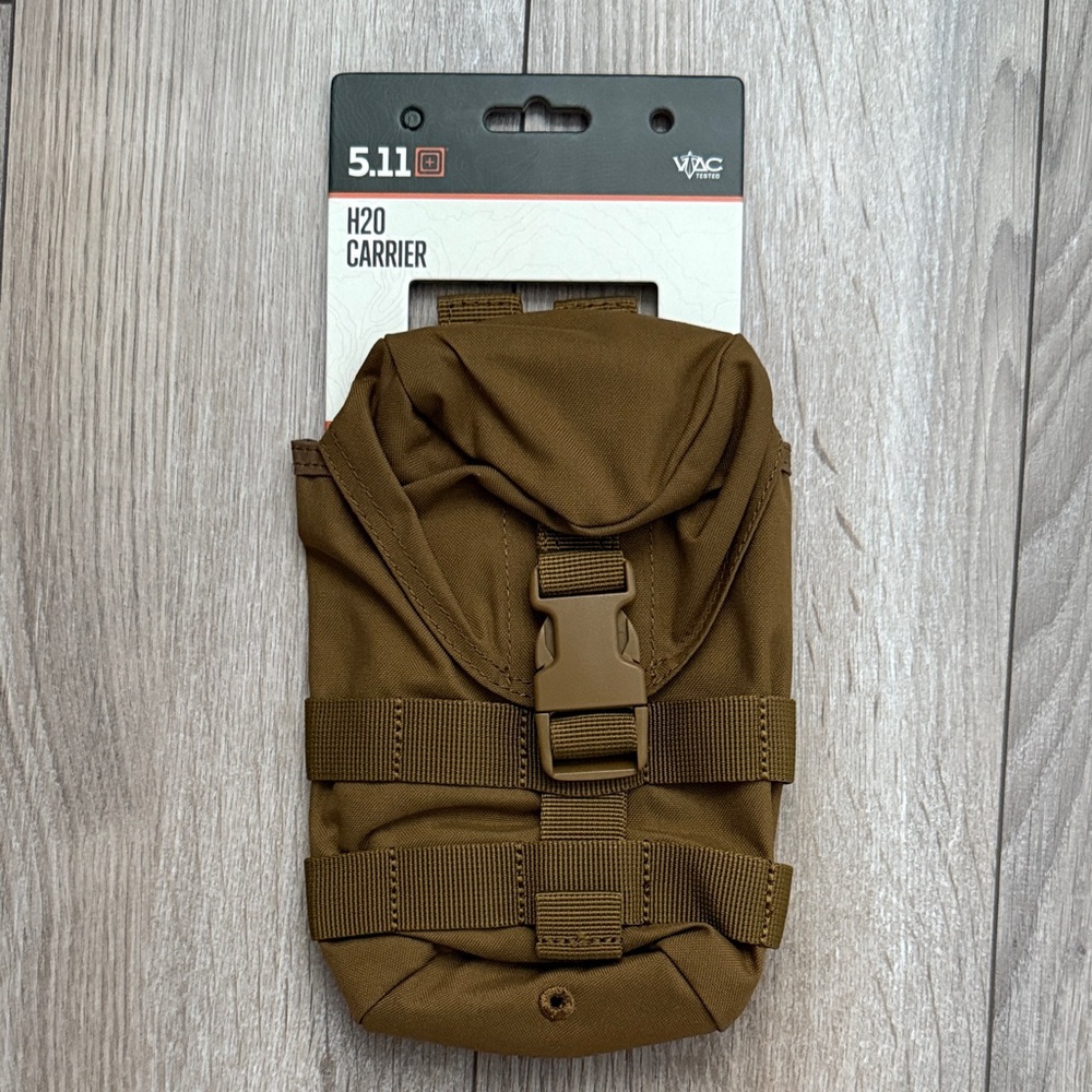 NWT 5.11 H2O Carrier Flat Dark Earth